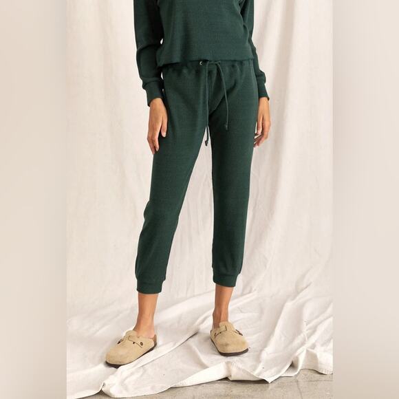 perfectwhitetee Brooke Cozy Triblend Ribbed Jogger NEW Green